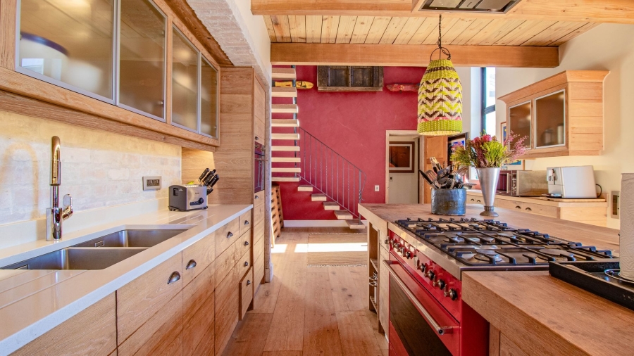 4 Bedroom Property for Sale in Westcliff Western Cape